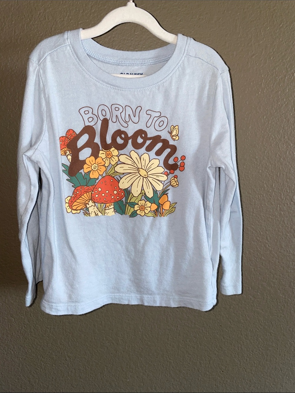 Old Navy Light Blue "Born to Bloom" Long-Sleeve Graphic Tee
